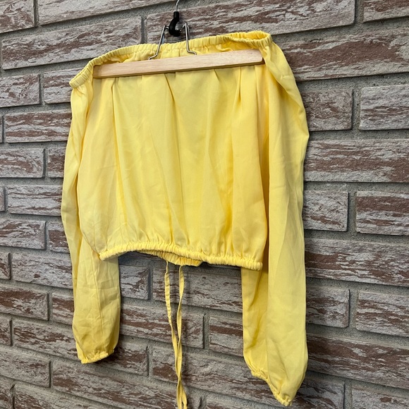 Streetwear Society Pastel Yellow Off the Shoulder Top - Picture 1 of 9